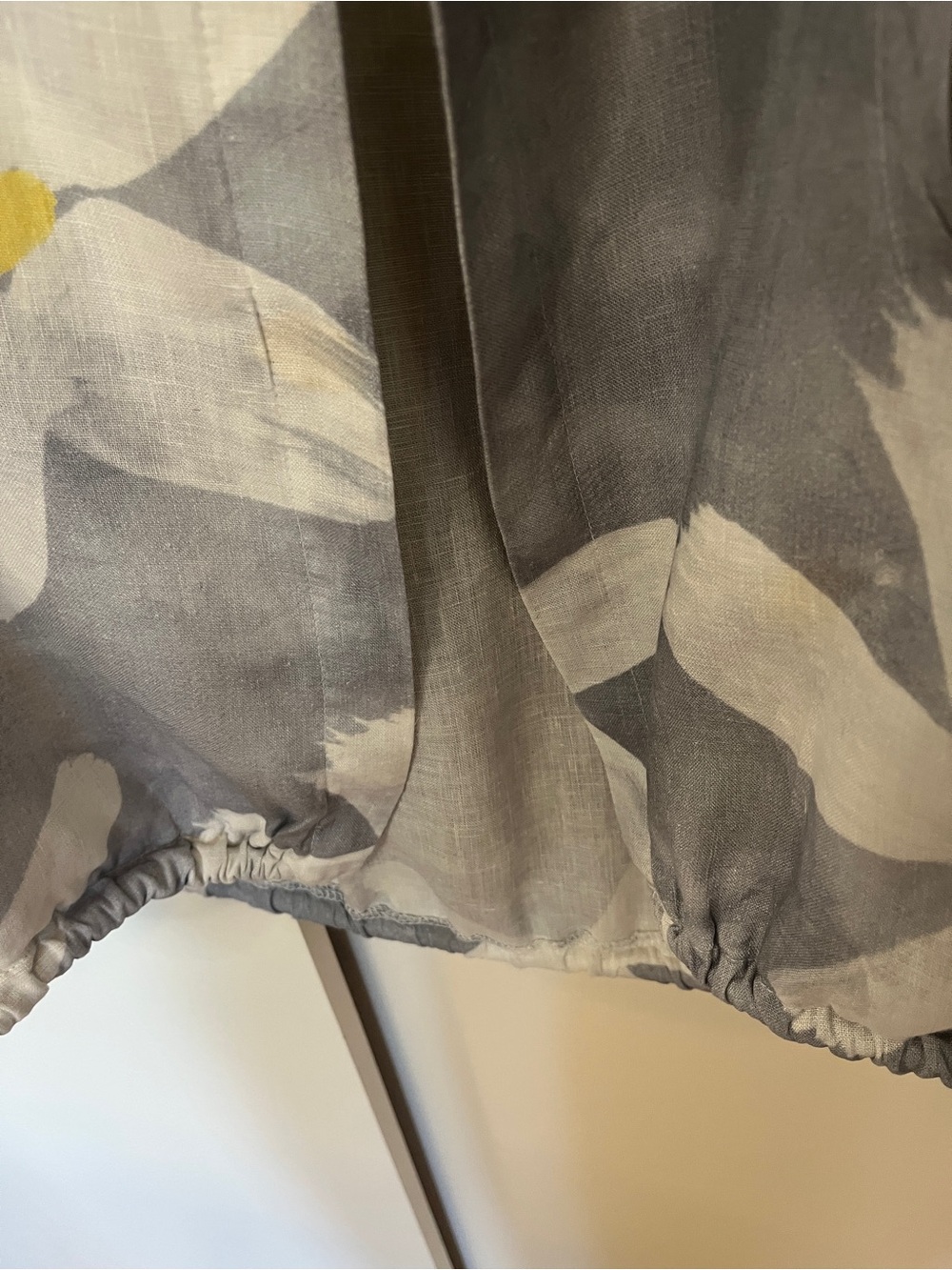 Gray Hooded Linen Tunic with White Floral Print and Yellow Accents - Picture 2 of 5